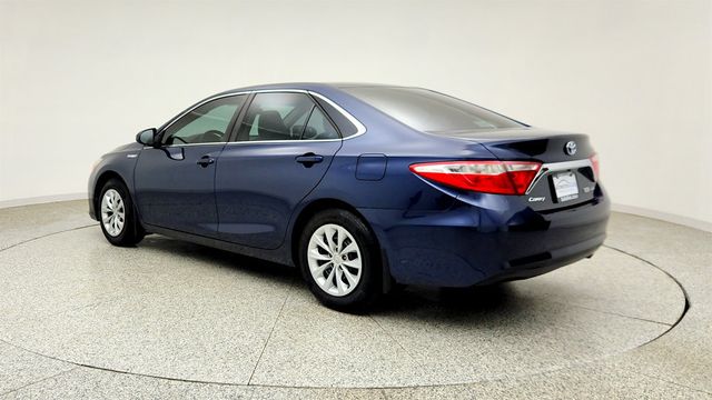 2017 Toyota Camry Hybrid LE CVT - 23040983 - 6