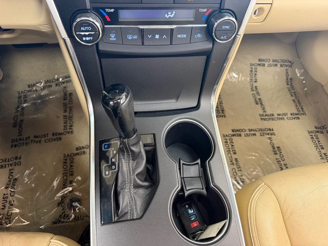 2017 Toyota Camry Hybrid XLE CVT - 23099071 - 29
