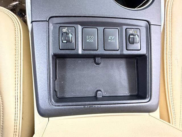2017 Toyota Camry Hybrid XLE CVT - 23099071 - 30