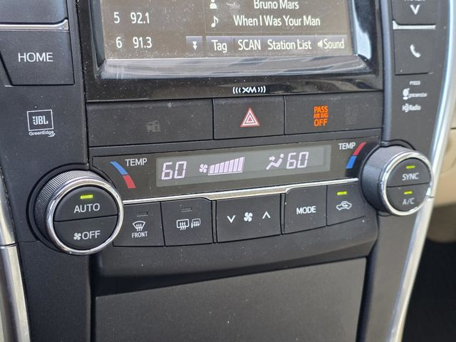2017 Toyota Camry Hybrid XLE CVT - 23055512 - 17