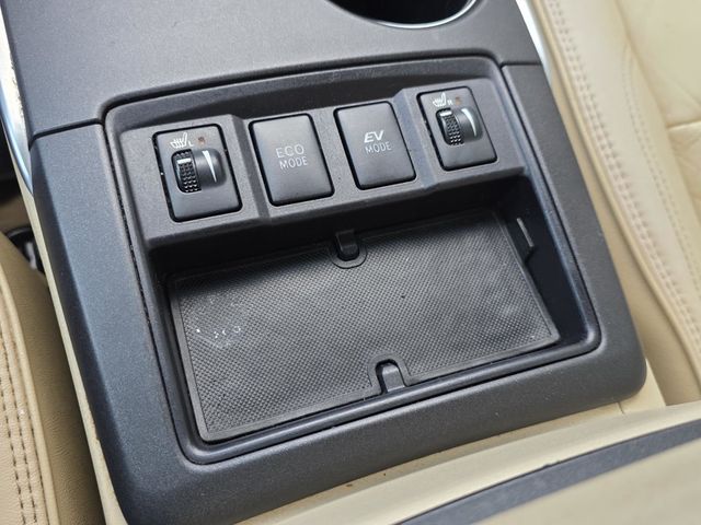 2017 Toyota Camry Hybrid XLE CVT - 23055512 - 20