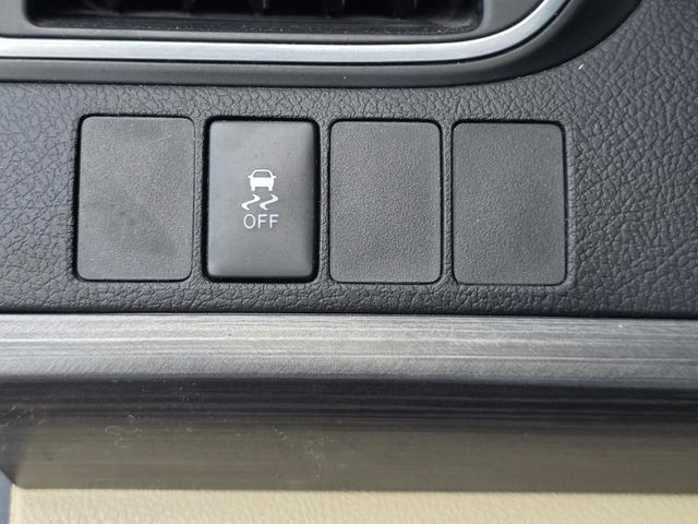 2017 Toyota Camry Hybrid XLE CVT - 23055512 - 21