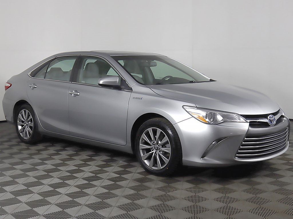 2017 Toyota Camry Hybrid XLE CVT - 22736125 - 1