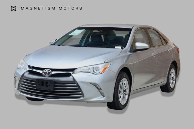 2017 Toyota Camry LE - 23040508 - 3