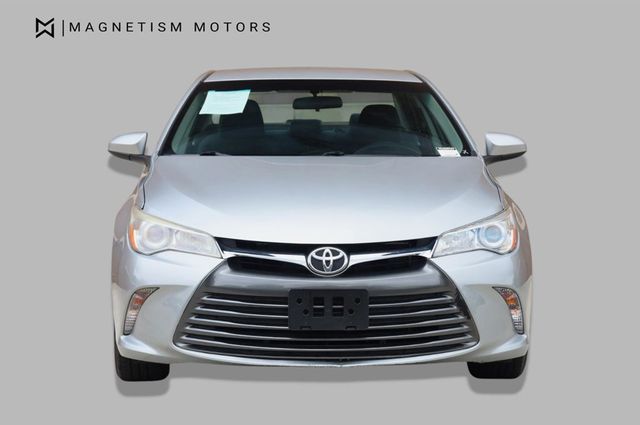 2017 Toyota Camry LE - 23040508 - 4