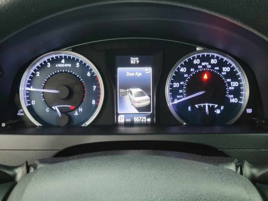 2017 Toyota Camry LE Automatic - 22417526 - 15