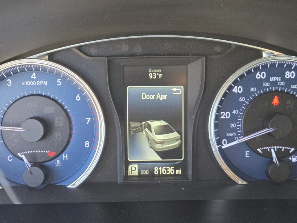 2017 Toyota Camry LE Automatic - 22973633 - 16