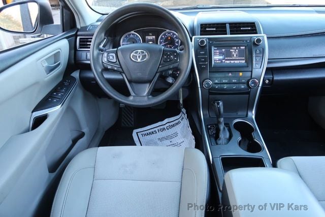 2017 Toyota Camry LE Automatic - 22180634 - 13