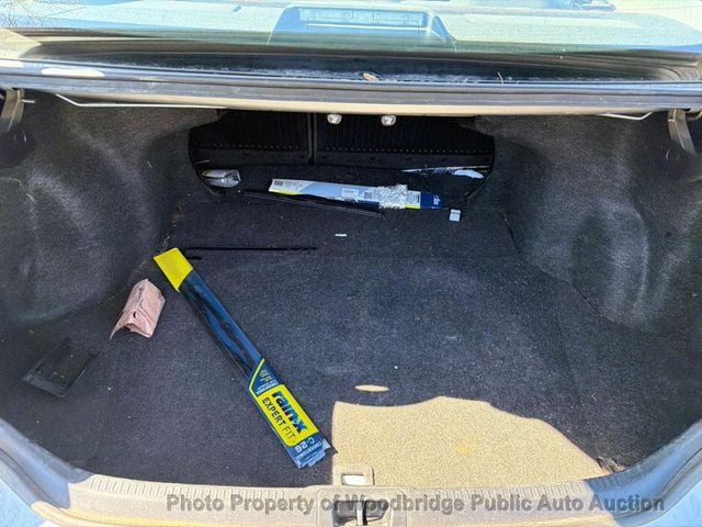 2017 Toyota Camry LE Automatic - 22998046 - 10