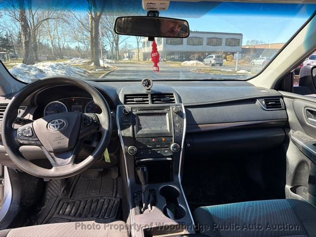 2017 Toyota Camry LE Automatic - 22998046 - 7