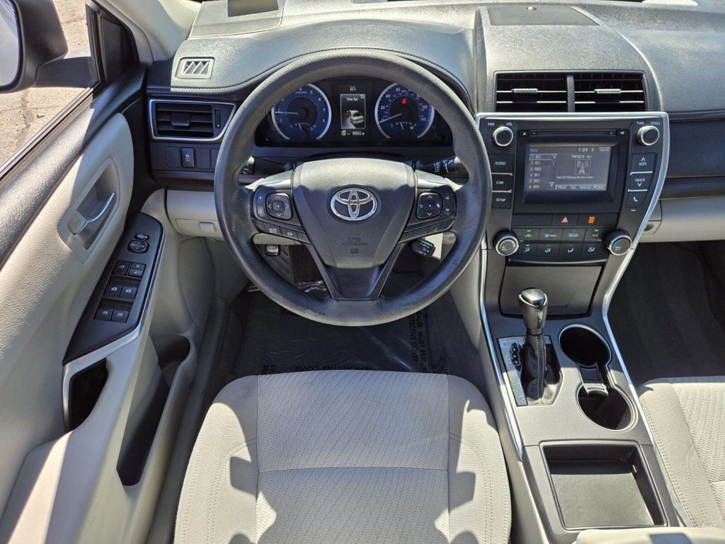2017 Toyota Camry LE Automatic - 22917739 - 8