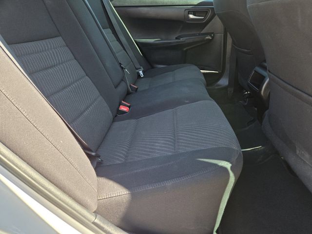 2017 Toyota Camry LE Automatic - 22942868 - 11