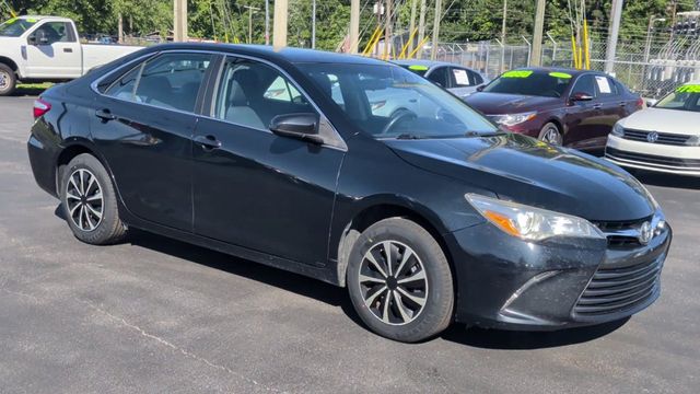 2017 Toyota Camry LE Automatic - 23023537 - 1