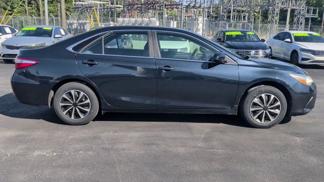 2017 Toyota Camry LE Automatic - 23023537 - 8