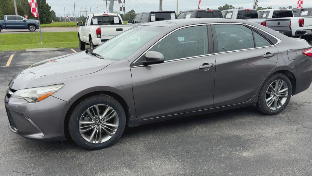Toyota Camry photo 4