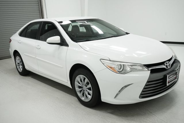 2017 Toyota Camry LE Automatic - 23018376 - 2