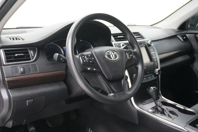 2017 Toyota Camry LE Automatic - 23018376 - 8