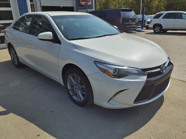 2017 Toyota Camry LE Automatic - 22578477 - 0