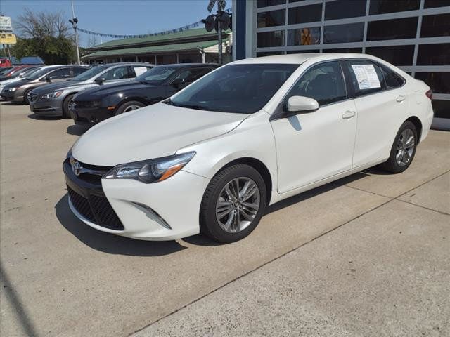 2017 Toyota Camry LE Automatic - 22578477 - 3