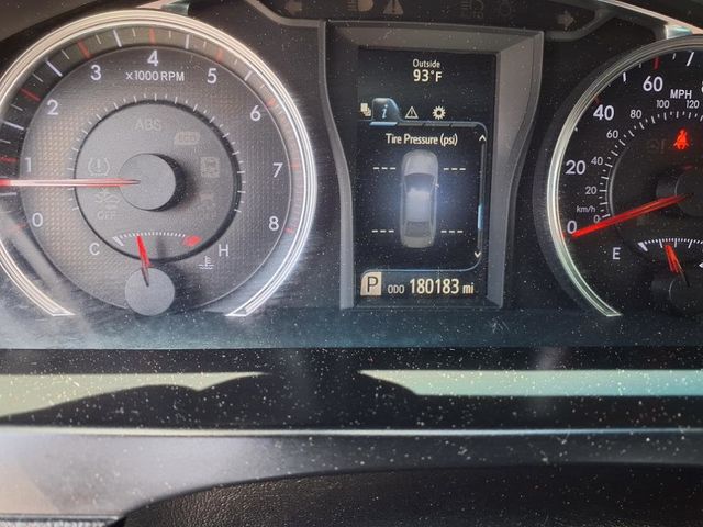 2017 Toyota Camry LE Automatic - 22951044 - 10