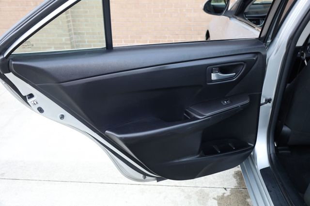 2017 Toyota Camry LE Automatic - 22932878 - 22