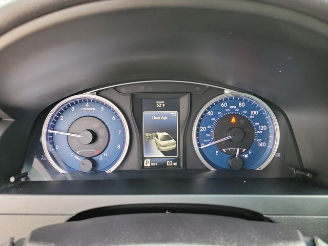 2017 Toyota Camry LE Automatic - 22973644 - 15