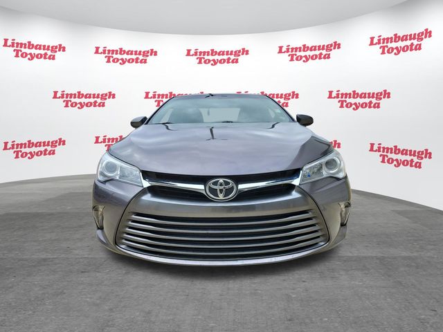 2017 Toyota Camry LE Automatic - 22973644 - 17