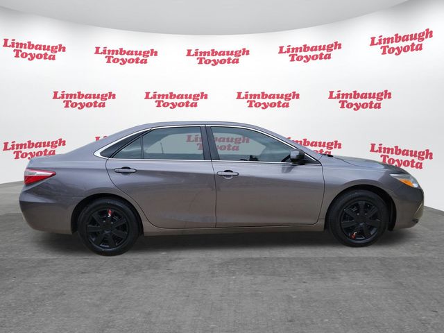2017 Toyota Camry LE Automatic - 22973644 - 1