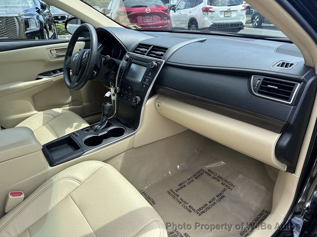 2017 Toyota Camry LE Automatic - 22574083 - 19