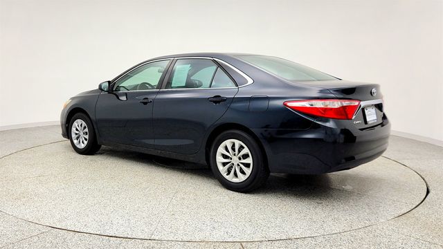 2017 Toyota Camry LE Automatic - 22999430 - 6