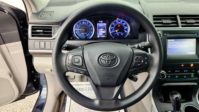 2017 Toyota Camry LE Automatic w/ LED Daytime Running Lights & Keyless Entry - 22999430 - 12