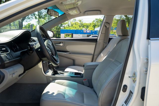 2017 Toyota Camry LocalTrade/XLE/HeatedLeatherSeats/JBLPremiumAudio/NAV - 23033163 - 17