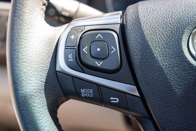 2017 Toyota Camry LocalTrade/XLE/HeatedLeatherSeats/JBLPremiumAudio/NAV - 23033163 - 20