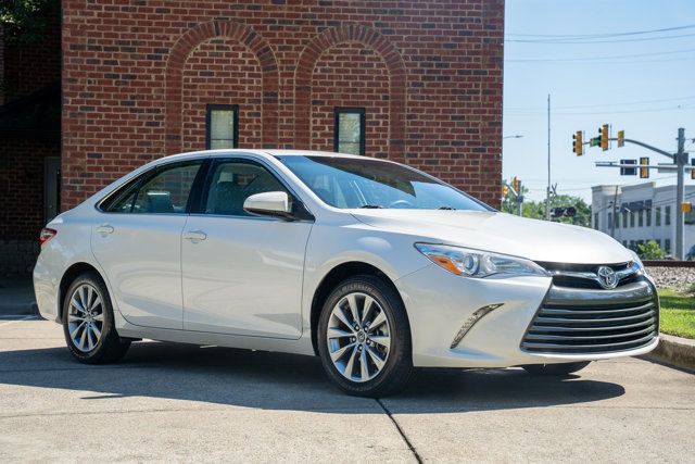 2017 Toyota Camry LocalTrade/XLE/HeatedLeatherSeats/JBLPremiumAudio/NAV - 23033163 - 2