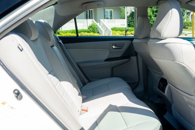 2017 Toyota Camry LocalTrade/XLE/HeatedLeatherSeats/JBLPremiumAudio/NAV - 23033163 - 50