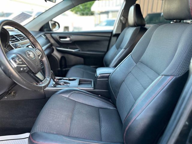 2017 Toyota Camry SE 4dr Sedan - 22951783 - 12