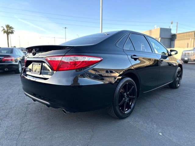 2017 Toyota Camry SE 4dr Sedan - 22951783 - 7