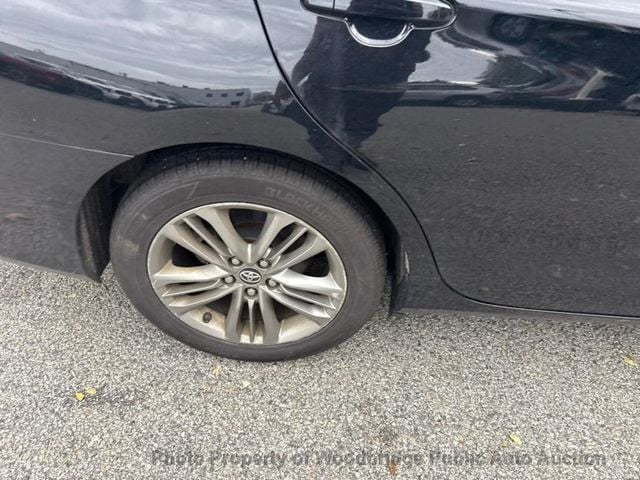 2017 Toyota Camry SE Automatic - 22941983 - 10