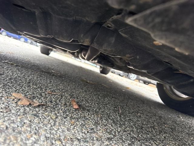 2017 Toyota Camry SE Automatic - 22941983 - 12