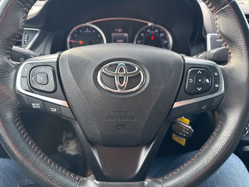 2017 Toyota Camry SE Automatic - 22974625 - 7