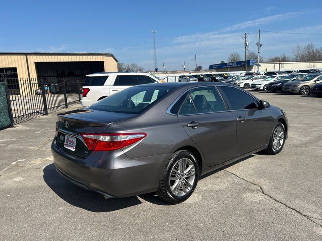 2017 Toyota Camry SE Automatic - 22983082 - 3