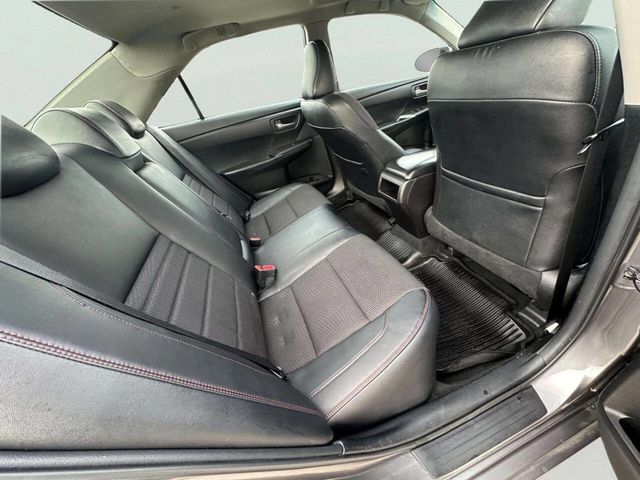 2017 Toyota Camry SE Automatic - 22956115 - 10