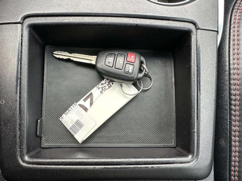 2017 Toyota Camry SE Automatic - 22956115 - 22