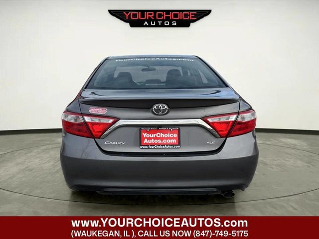 2017 Toyota Camry SE Automatic - 22956115 - 3