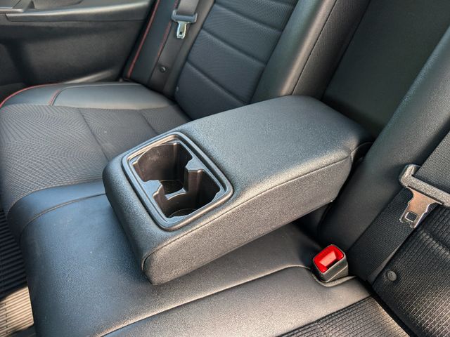 2017 Toyota Camry SE Automatic - 23057263 - 18