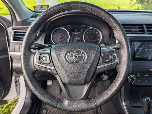 2017 Toyota Camry SE Automatic - 23057263 - 21