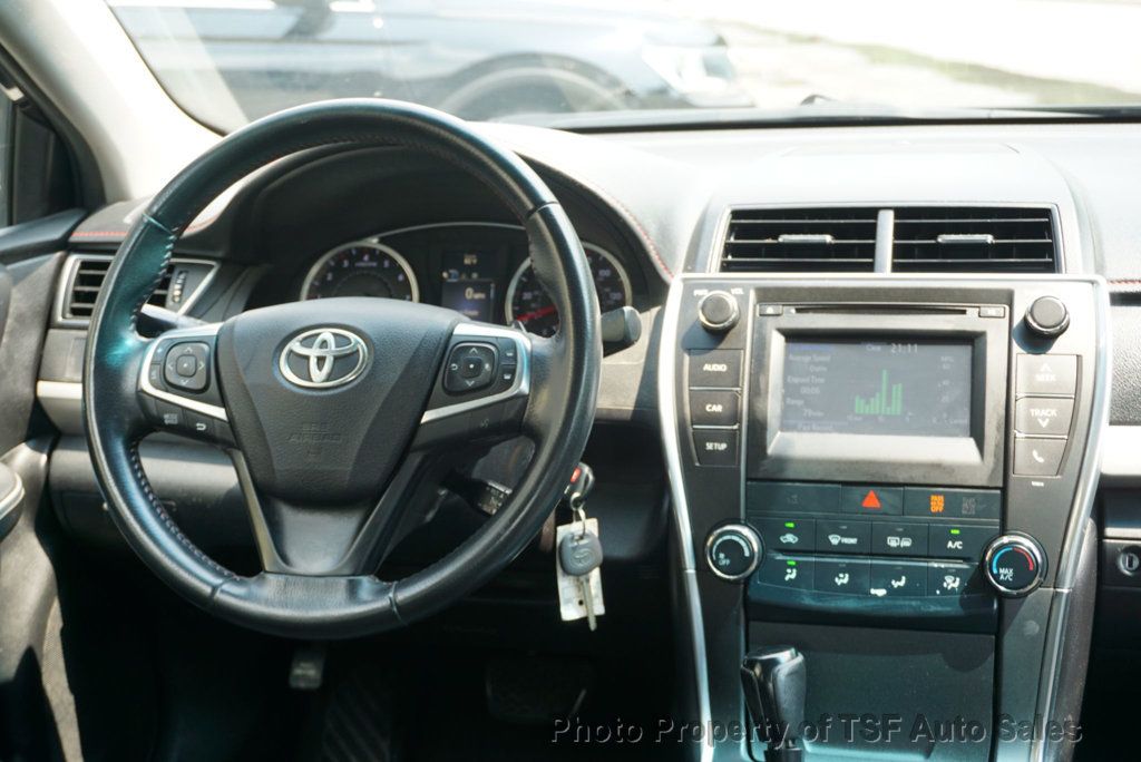 2017 Toyota Camry SE Automatic - 22491729 - 16