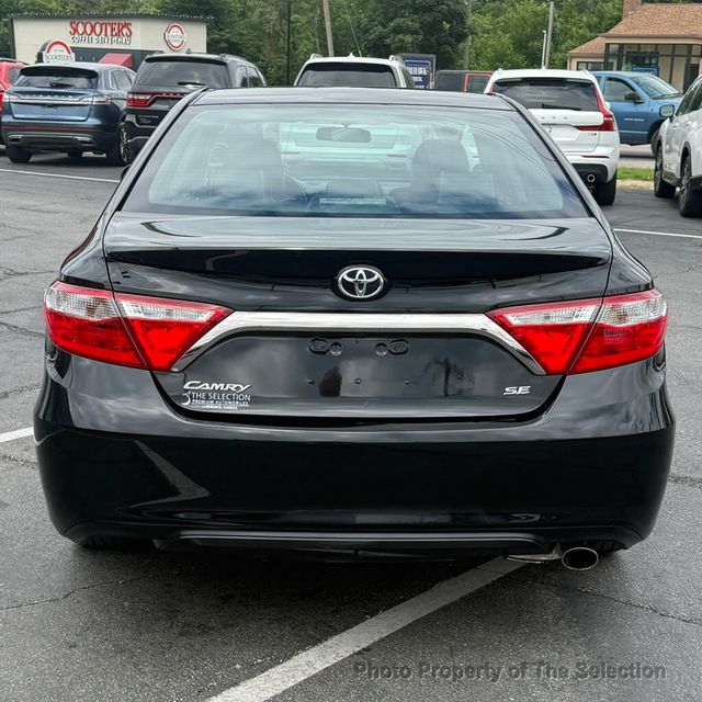 2017 Toyota Camry SE AUTOMATIC W/ENTUNE 6.1 & 17" ALLOYWHEELS - 23033778 - 13
