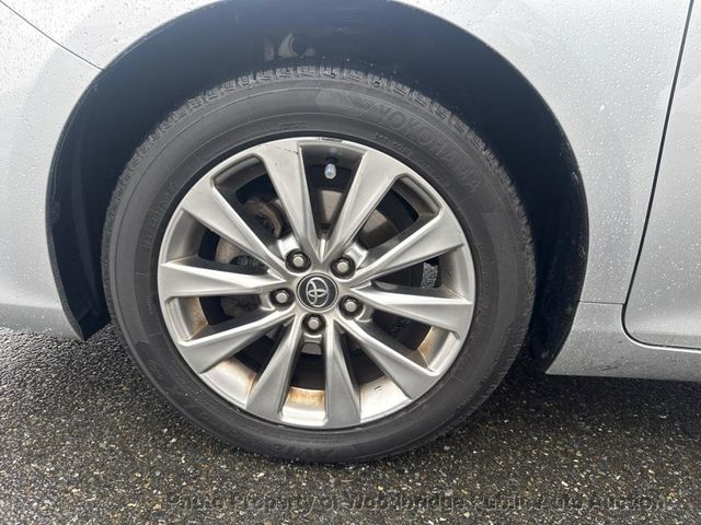 2017 Toyota Camry XLE Automatic - 23098116 - 11