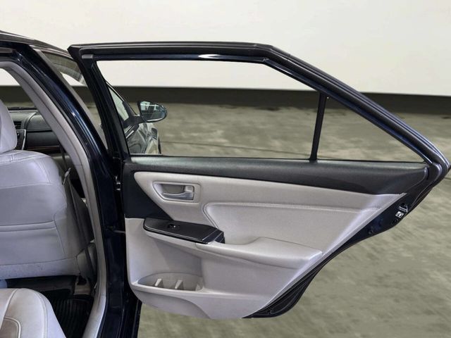 2017 Toyota Camry XLE Automatic - 23010686 - 16
